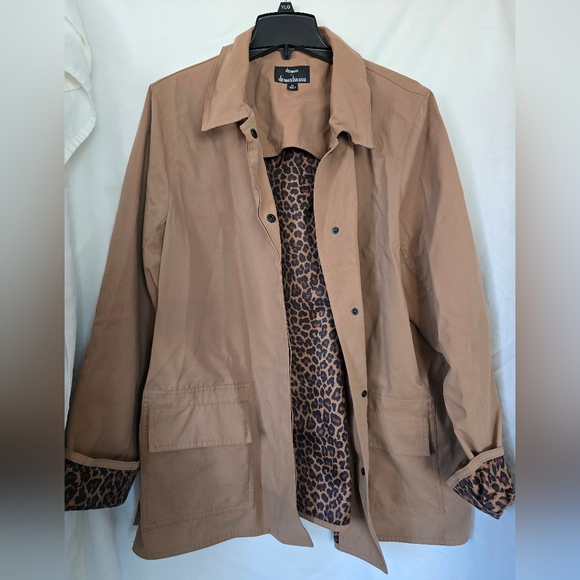 dennis basso Jackets & Blazers - Women's Dennis Basso Camel Tan Jacket with Leopard Print Lining XL